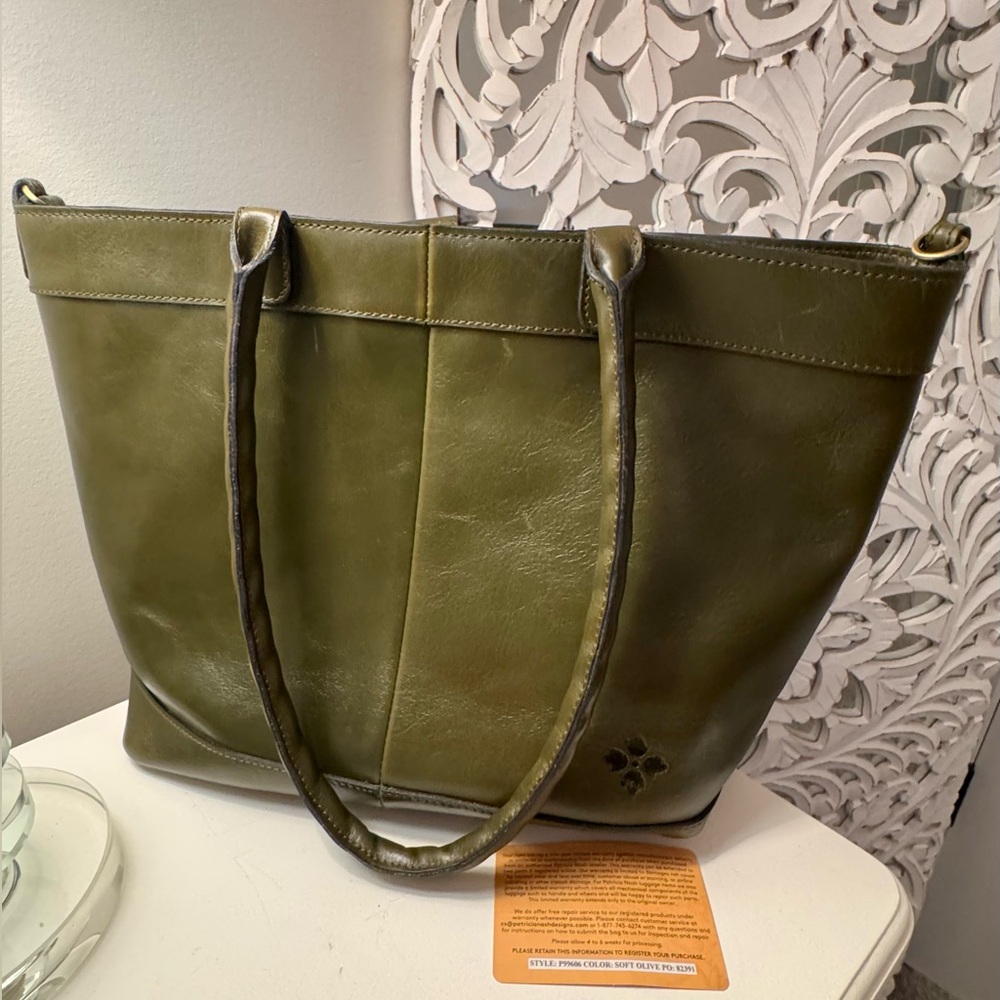 Patricia Nash Leather Tote in Olive